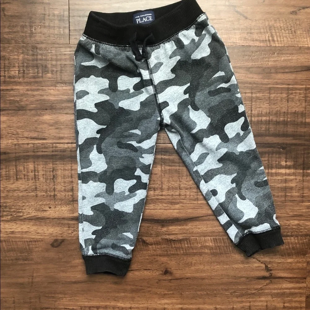 Children’s Place Camouflage sweatpants